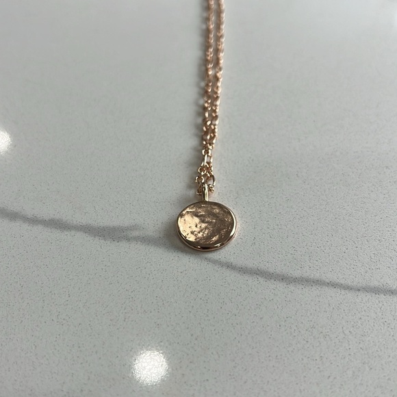 KENDRA SCOTT DIRA ROSE GOLD PLATED COIN PENDANT NECKLACE BRAND NEW - Picture 8 of 10